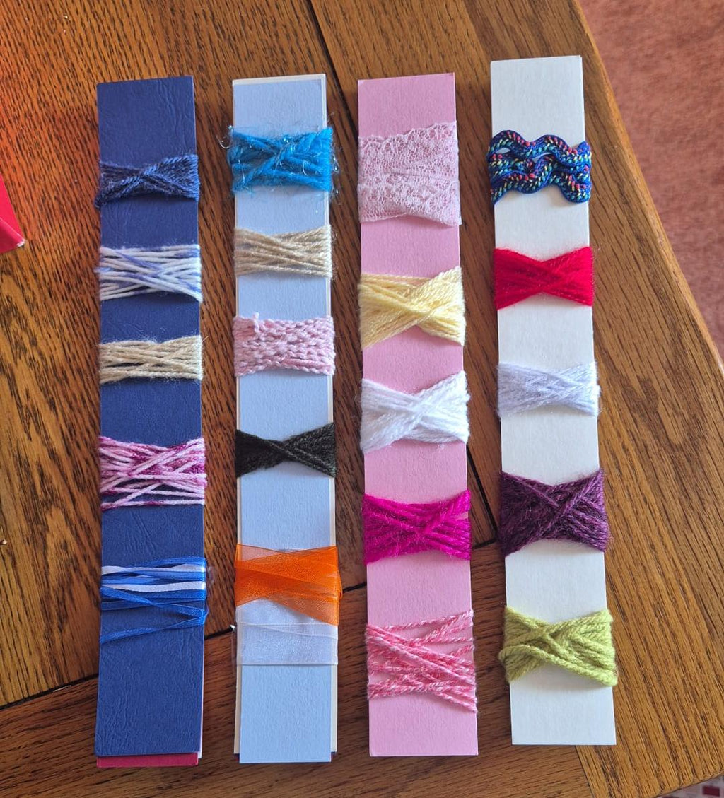 Trim Card – Mixed Colour Wool, Lace or Trim plus 5 Strips of Card